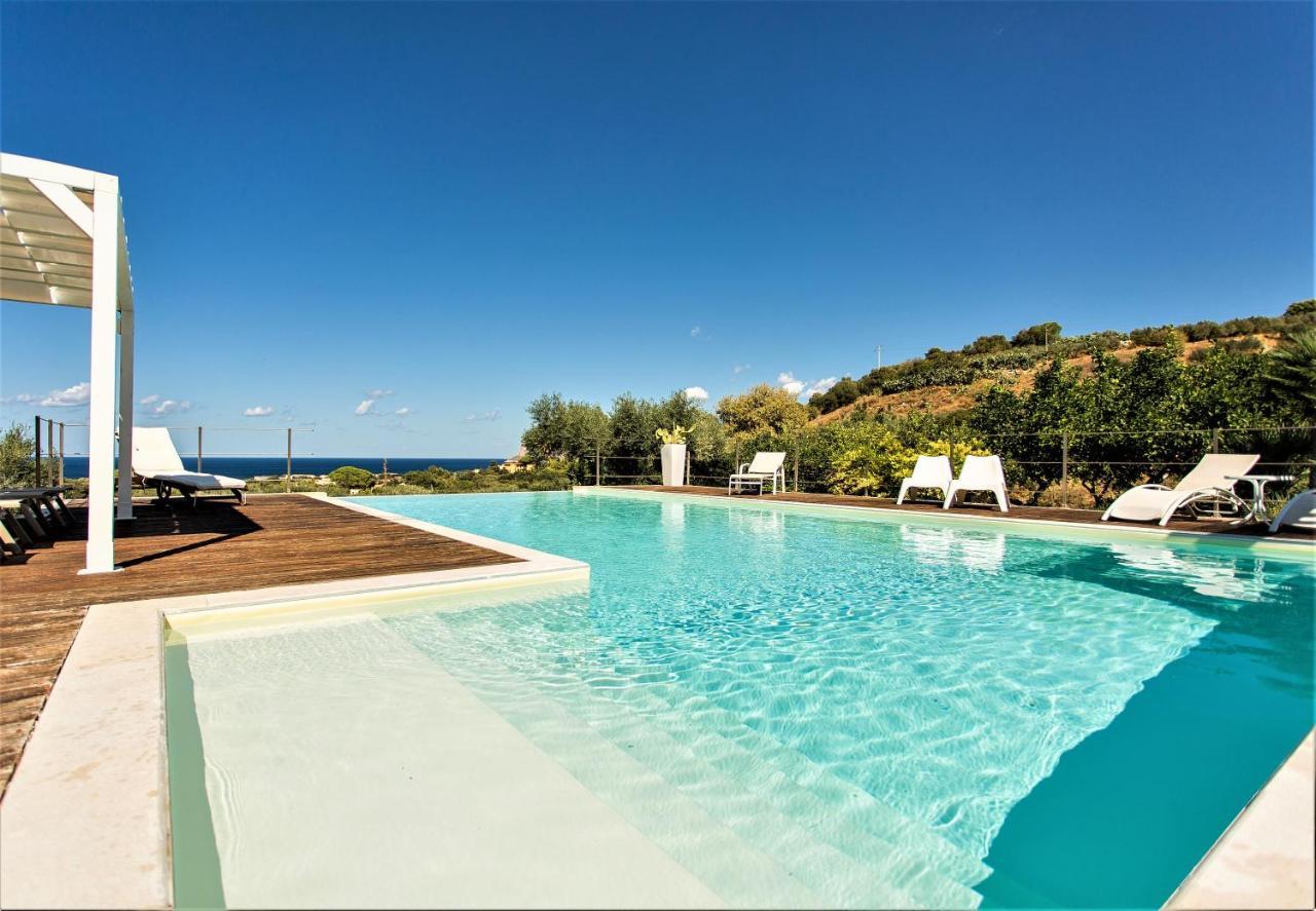 Villa Maria Una Finestra Sul Mare Вальдериче Экстерьер фото